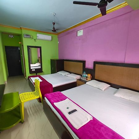 Goroomgo Samrat Palace Puri Near Sea Beach With Parking Facilities - Restaurant Available - Couple Friendly エクステリア 写真